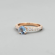 0.95 Ct Aquamarine Prong Ring