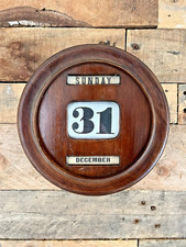 ANTIQUE EDWARDIAN ROUND OAK WOOD PAPER LINEN WALL MOUNTED PERPETUAL CALENDAR