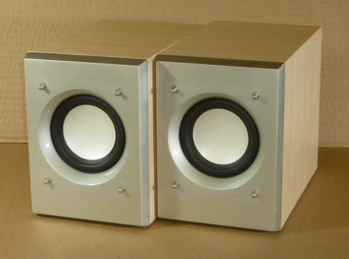 Pair hitachi ohm speakers - pair,
