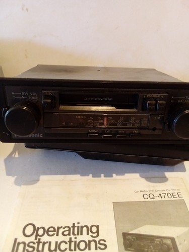 Three cassette car stereos - ,