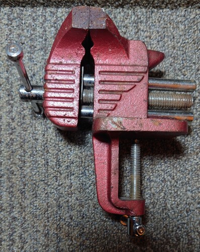 Vintage red draper - vintage, 3"