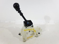 GENUINE 2018 MITSUBISHI OUTLANDER   6 SPEED MANUAL GEAR STICK SHIFTER LEVER MECH
