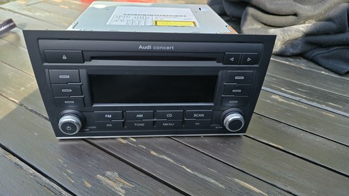 Audi concert radio cd - a4,