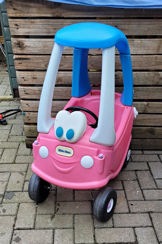 Little tikes cozy - little,