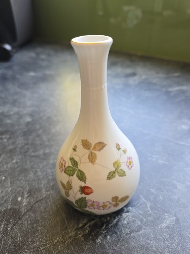 Wedgwood bone china - china, wild