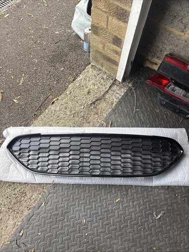 Ford fiesta mk7 black - ford, zetec