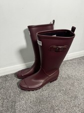 Town & Country The Burford