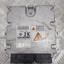 Nissan Almera Tino V10 Engine