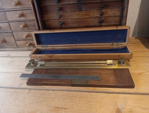 Vintage brass rolling parallel - vintage,