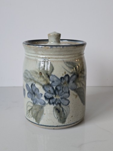 Colin kellam stoneware lidded - kellam,