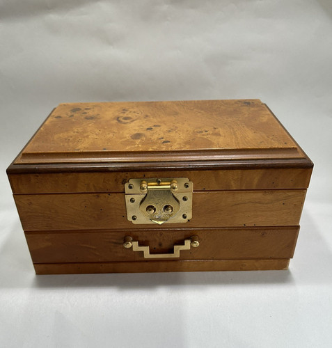 Vintage wooden jewellery - vintage,