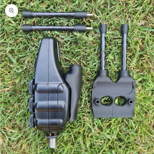 Fox bite alarm snag - alarm, ears