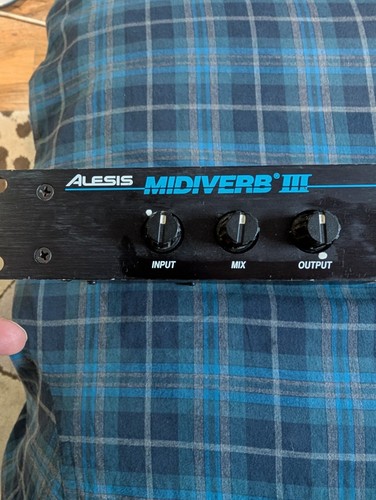 Alesis midiverb 16bit - alesis, 3