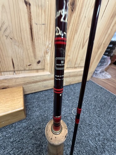 Fly fishing tackle house - tackle-,