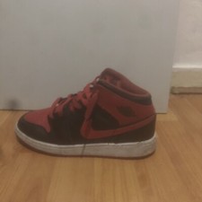Size 5.5 - Jordan 1 Mid Banned