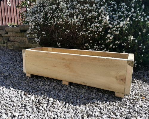 Rustic wooden patio - patio, planter
