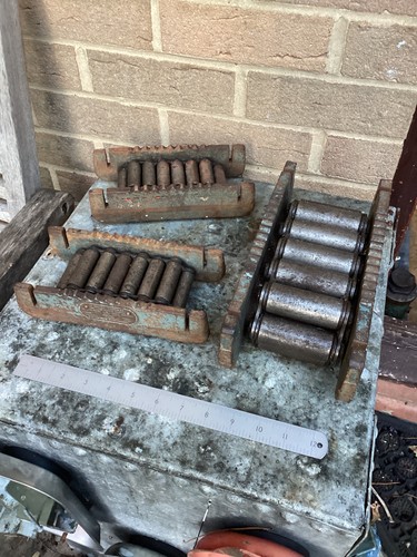 Machine movers skates - movers, slingsby