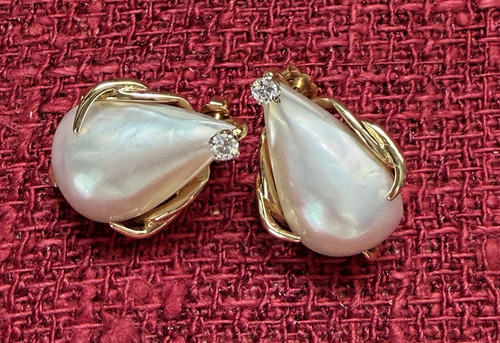 Large 14k mabe - &, diamond