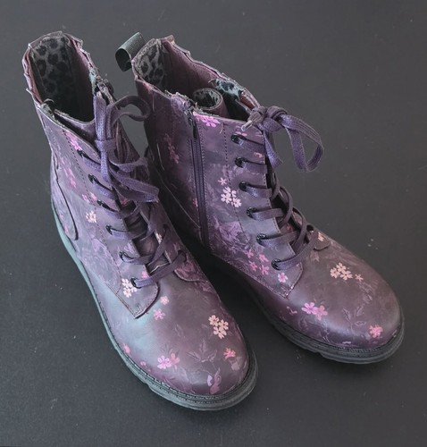 Heavenly feet purple floral - heavenly,