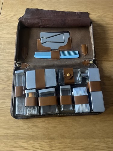 Men vintage grooming - men's,