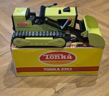 Vintage 1970s No. 2352 Tonka