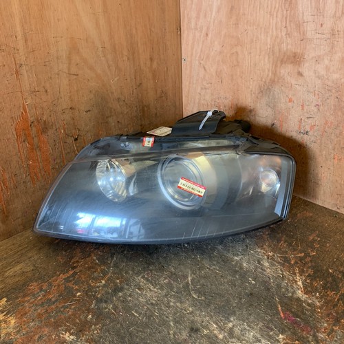 Audi headlight headlamp - headlight,