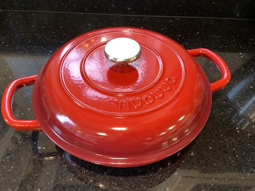 Nuovva red cast iron cooking - nuovva,
