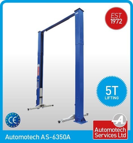 Post lift car - /,