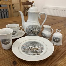 Lovely Tea set for one Crown Bavaria Avon, Germany, 6 Piece Porcelain Vintage