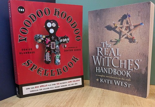 Voodoo hoodoo spellbook the - hoodoo, spellbook/the