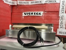 NUAIRE NU-959-200 Portable Ultraviolet Light