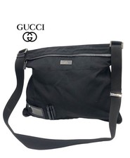 GUCCI Black Nylon Shoulder Bag Men's Fashion Casual Messenger Crossbody Auth