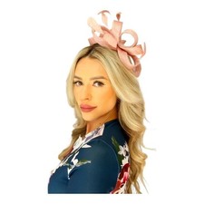 Elegant Looped Wedding