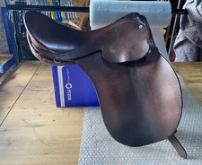 BARNSBY PONY CLUB APPROVED BROWN LEATHER SADDLE