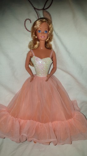 1980s barbie doll - barbie, 1984