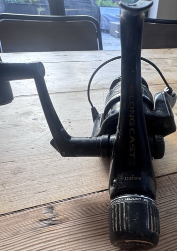 Daiwa long cast spinning - long, reel