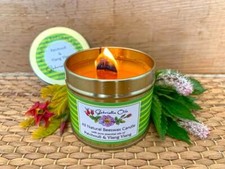 Patchouli & Ylang Ylang Beeswax Candle. With woodwick and essential oils.