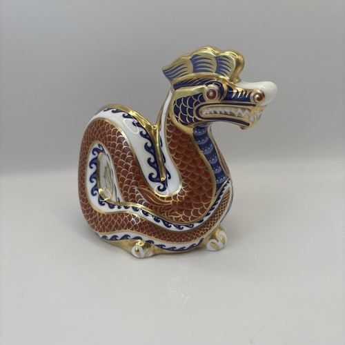 Royal crown derby fine china - royal,