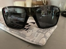 oakley sunglasses case