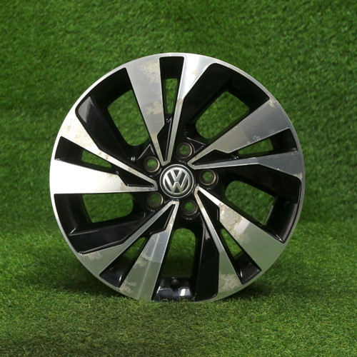Volkswagen polo alloy - 15",