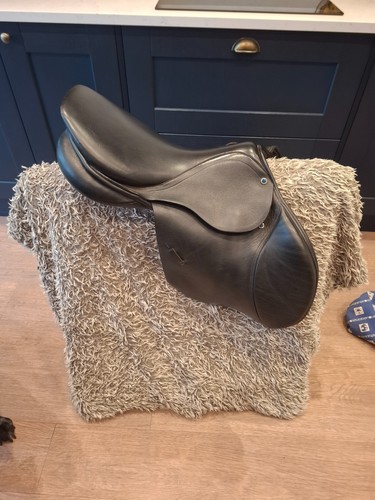Stubben phoenix jump saddle - jump,