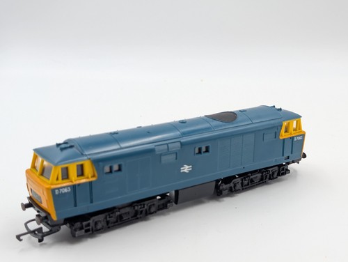 Hornby gauge r758 class - gauge,