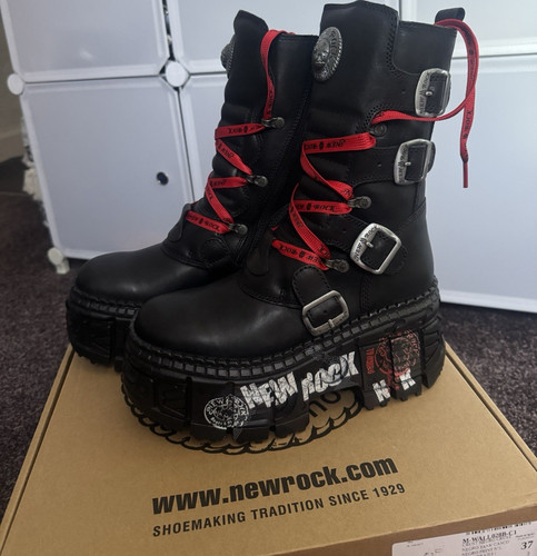 New rock wall028b black - new,