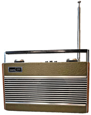 Roberts R23 AM/FM VHF Radio