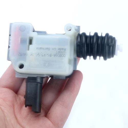 Rear trunk lid lock latch - rear,