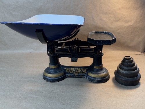 Vintage cast iron - cast,