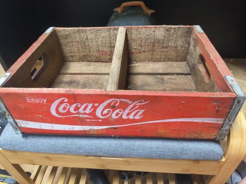 Coca cola vintage red wooden - coca-cola,