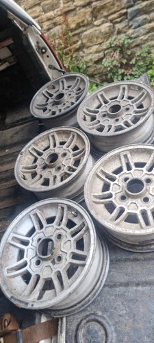 Ford capri ghia alloy wheels - ghia,