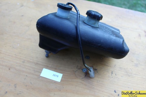 Oil tank - oil,