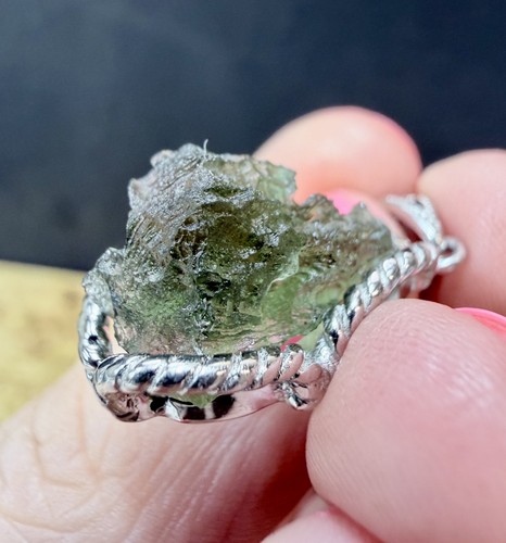 Crystal moldavite pendant s925 - moldavite,